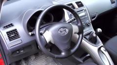 Custom leather steering wheel