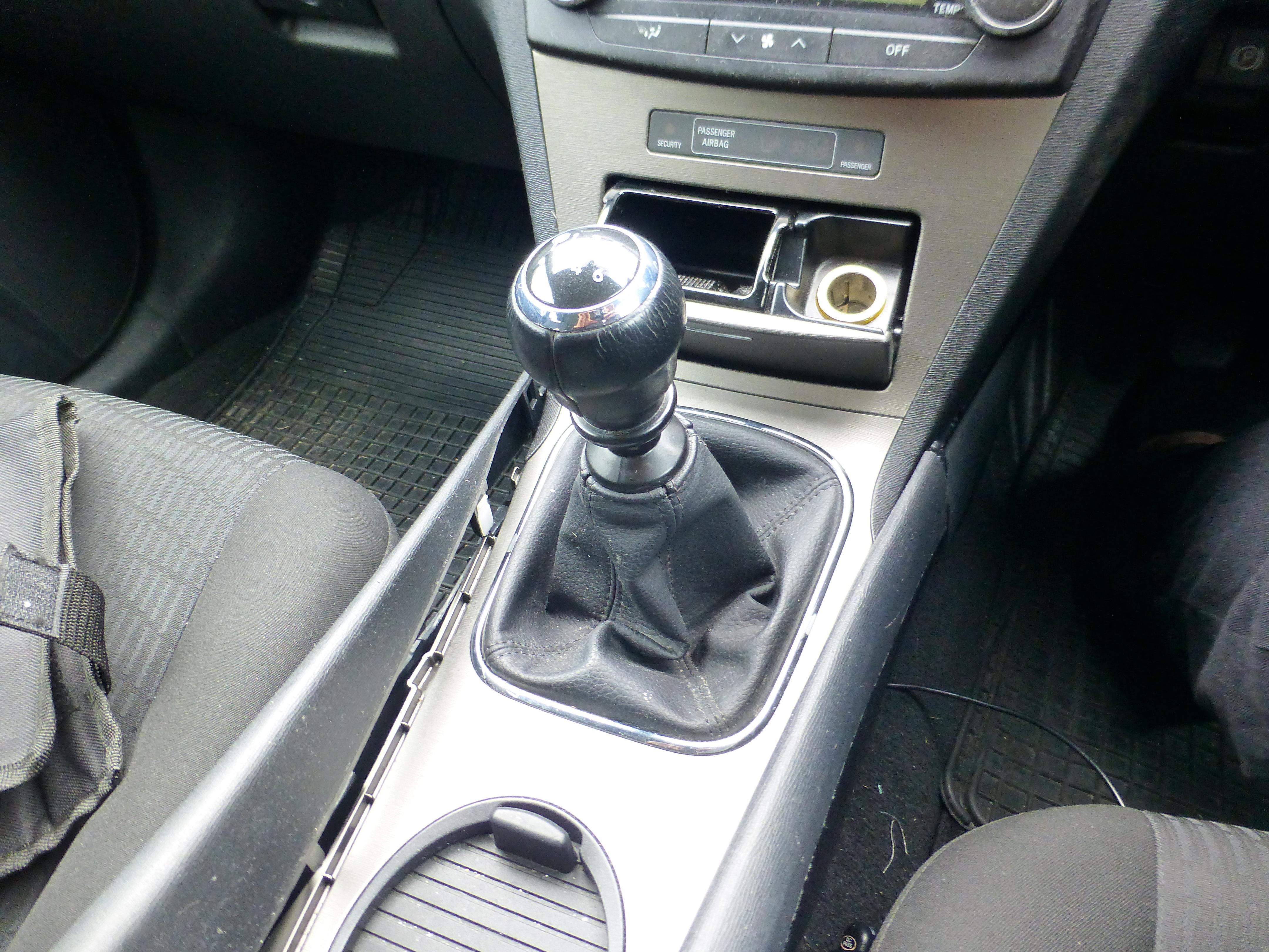 where does the hole in the avensis ashtray go? - Avensis Club - Toyota  Owners Club - Toyota Forum