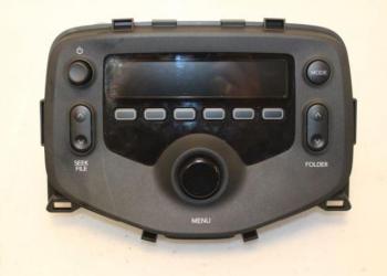 Aygo radio Panasonic.JPG