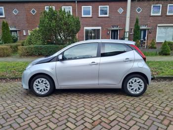 Aygo002(4).thumb.jpg.b181e02570c963ad6155ce2b87a16d04.jpg