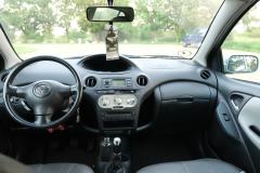 2004 Toyota Yaris 1.3 Sol cockpit