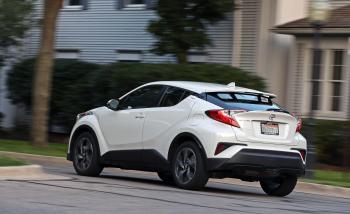 2018-Toyota-C-HR-112.jpg